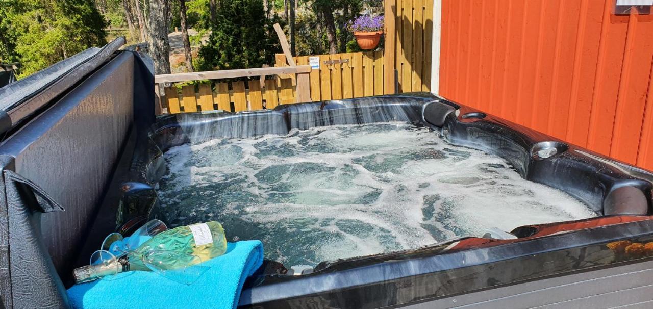 Moeja Stuga I Stockholms Skaergard Exterior foto